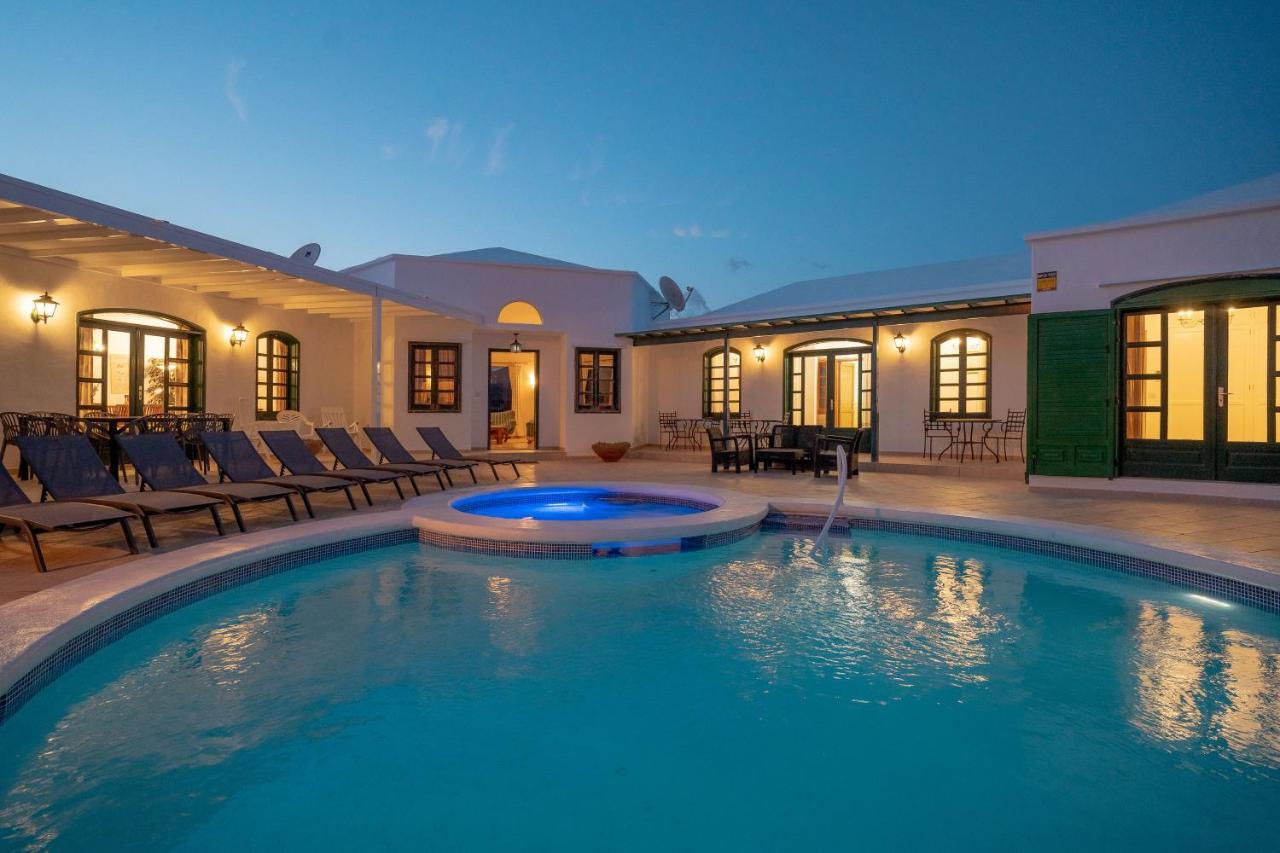 Villa Milan Puerto del Carmen (Lanzarote) Exterior foto