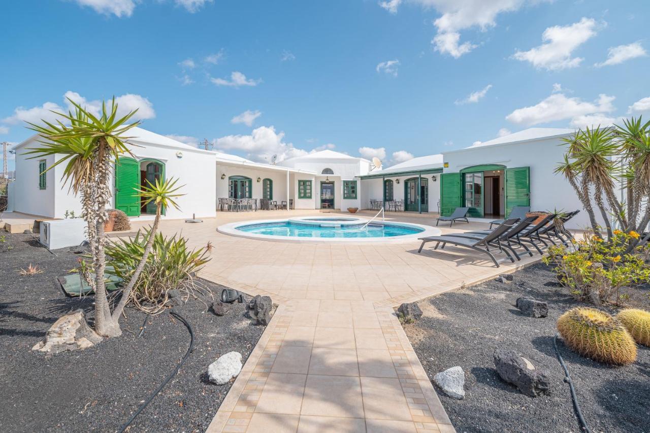Villa Milan Puerto del Carmen (Lanzarote) Exterior foto