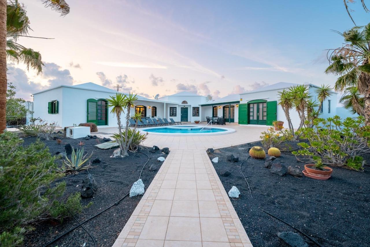 Villa Milan Puerto del Carmen (Lanzarote) Exterior foto